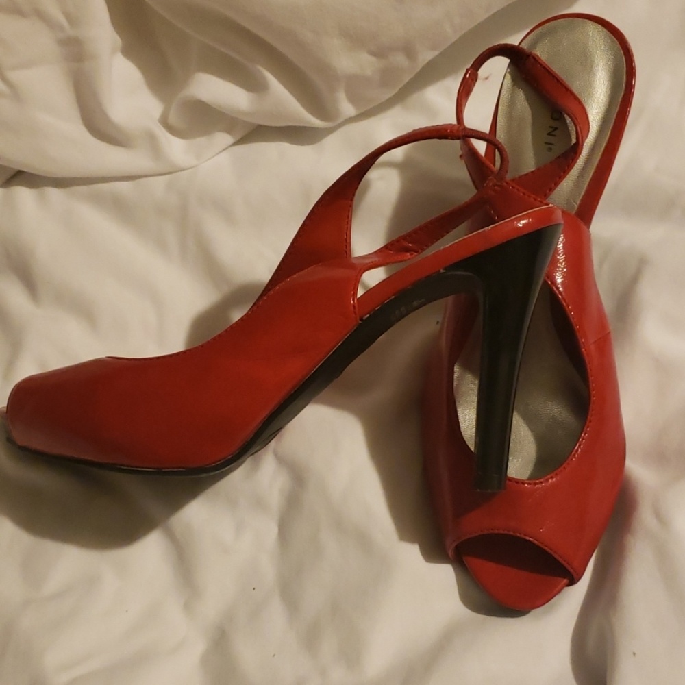 Shoes - Picture 3 of 3